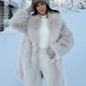 NWT ZARA Faux Fur Coat Ecru  Size XS